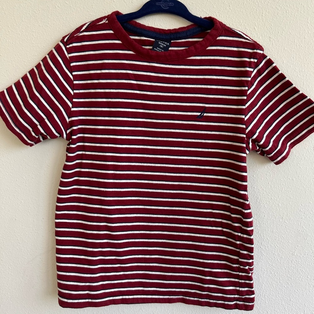Nautica Short Sleeved T-Shirt - Boys size 5